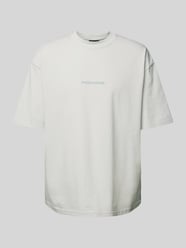 Oversized T-Shirt mit Label-Print von PEGADOR - 31