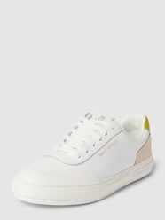 Sneakersy ze skóry z obszyciem w kontrastowym kolorze od Marc O'Polo Biały - 27
