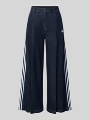 Jeansy o kroju loose fit z mieszanki bawełny od adidas Originals - 42