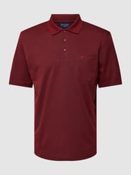 Poloshirt mit kurzer Knopfleiste und Logo-Stickerei von Christian Berg Men Bordeaux - 37