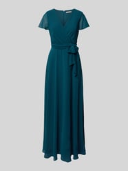 Wickelkleid mit V-Ausschnitt und Bindegürtel von Christian Berg Cocktail - 27