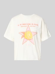 T-shirt o kroju boxy fit z czystej bawełny model 'MINNA' od ONLY - 47