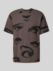 T-Shirt mit Label-Stitching Modell 'SURVEILLANCE' von The Hundreds Grau - 2