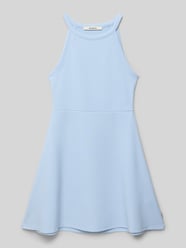 Knielanges Kleid mit Rundhalsausschnitt und Label-Detail von Garcia - 4