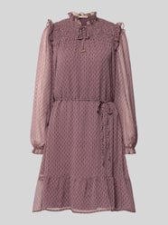 Knielanges Kleid mit Bindegürtel von Christian Berg Woman Selection - 28