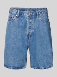 Bermudas in Denim-Optik von Weekday - 2