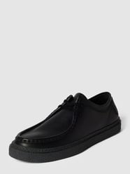 Buty sznurowane z wyhaftowanym logo od Fred Perry Czarny - 23