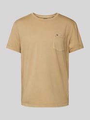 Regular fit T-shirt van katoen met borstzak van Tommy Jeans Beige - 11