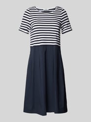 Knielanges Kleid mit Kellerfalten von ROBE LÉGÈRE - 8
