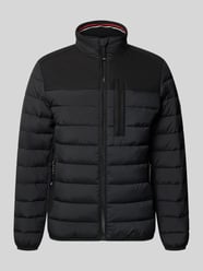 Regular Fit Steppjacke mit seitlichen Stretcheinsätzen von Tom Tailor - 35