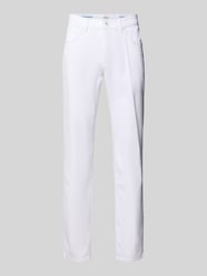 Jeansy w efekcie znoszenia o kroju regular fit Model 'Cadiz' od Brax - 23