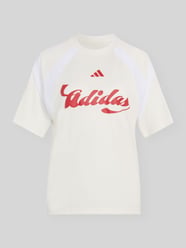 męski t-shirt o kroju regular fit z aplikacją z logo od adidas Sportswear - 13