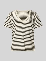 t-shirt z mieszanka lnu z dekolt w serek model 'AMY' od Mustang - 10