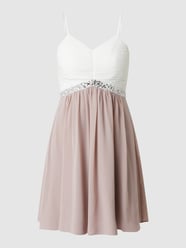 Two-Tone-Cocktailkleid mit Strasssteinen von Jake*s Cocktail Pink - 44