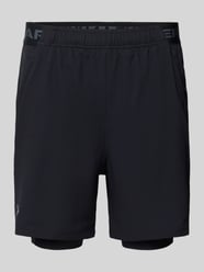 Szorty o kroju regular fit z wbudowanymi legginsami model 'Vanish' od Under Armour - 4