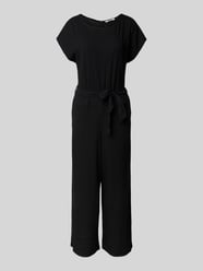Jumpsuit mit Plisseefalten und Rundhalsausschnitt von Jake*s Cocktail - 34