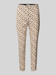 Slim Fit Hose in verkürzter Passform von Christian Berg Woman Beige - 23