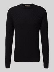 Sweter z dzianiny o kroju regular fit z fakturowanym wzorem model ‘KALLE’ od ONLY & SONS - 26