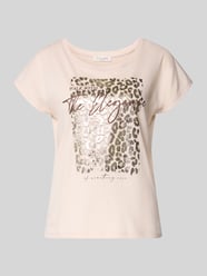 Damski t-shirt o kroju regular fit z mieszanki wiskozy ze zwierzęcym nadrukiem od Christian Berg Woman - 35