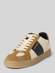 Sneakers met teddybont, model 'JRONE9' van Guess Beige - 40