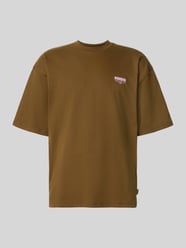 T-Shirt mit Label-Print von WOODBIRD - 48