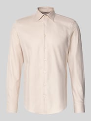 Slim Fit Business-Hemd mit Knopfleiste von Jake*s Beige - 10