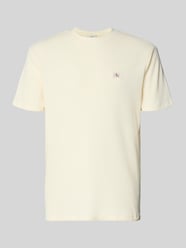 Regular Fit T-shirt met logo-patch van Calvin Klein Jeans Beige - 35