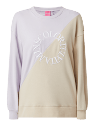 Bluza z wyhaftowanym logo  od TheJoggConcept Fioletowy - 38