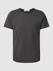 T-Shirt mit Label-Detail Modell 'STIAAN' von Armedangels Grau - 42