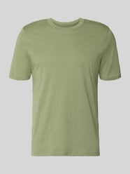 Regular Fit T-Shirt mit Rundhalsausschnitt von MCNEAL - 24