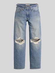Jeansy o kroju loose fit z czystej bawełny z przetarciami od Levi's® - 18