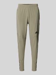 Regular fit trainingsbroek met logoprint van Adidas Training Groen - 2