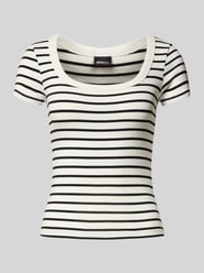 T-Shirt mit geripptem Rundhalsausschnitt von Gina Tricot - 9