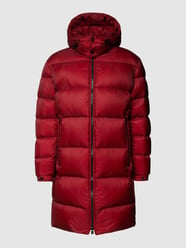 Płaszcz puchowy z naszywką z logo model ‘Donden’ od BOSS Czerwony - 5