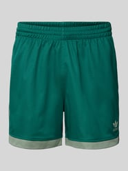 Relaxed Fit Shorts mit Label-Stitching Modell 'Mockeylet' von adidas Originals - 4