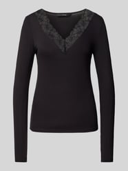 Langarm Top mit Spitzenbesatz Modell 'ROSA' von Vero Moda Schwarz - 3