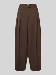 Barrel Fit Bundfaltenhose aus reiner Baumwolle Modell 'KIRSY' von ONLY - 26