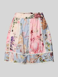 Minirock mit Spitze Modell 'MESSA' von YAS Pink - 25