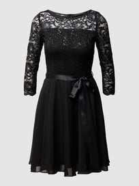 Cocktailkleid aus Häkelspitze Modell 'STAMM' von Swing Grau / Schwarz - 39