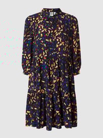Knielanges Kleid mit Allover-Muster Modell 'YASErika' von YAS Grau / Schwarz - 46