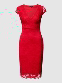 Cocktailjurk met bloemenborduursel van Lipsy Rood - 45