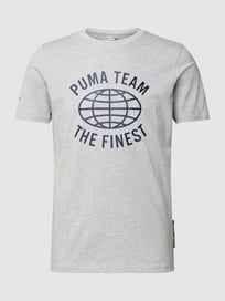 T-Shirt mit Label-Print von PUMA PERFORMANCE Grau / Schwarz - 27