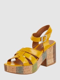 Sandalen van lakleer met plateauzool  van ALPE Geel - 31