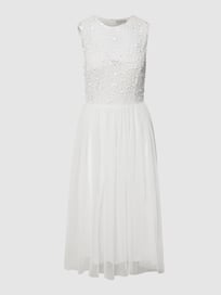 Brautkleid mit Paillettenbesatz von LACE & BEADS Weiß - 13