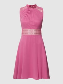 Cocktailjurk met structuurmotief van V.M. Roze - 23