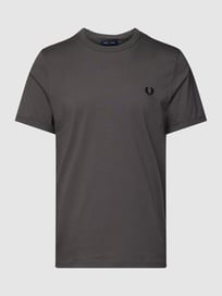 T-Shirt mit Label-Stitching Modell 'RINGER' von Fred Perry Grau / Schwarz - 36