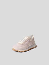 Sneaker mit Kontrastbesatz von GHŌUD Rosa - 7