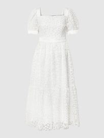 Cocktailkleid mit floralem Besatz von Swing Weiß - 27