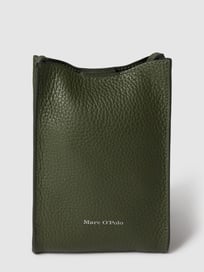 Schoudertas met labeldetails, model 'Beth' van Marc O'Polo Groen - 1