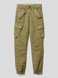 Cargohose mit Label-Patch von Alpha Industries Grün - 28